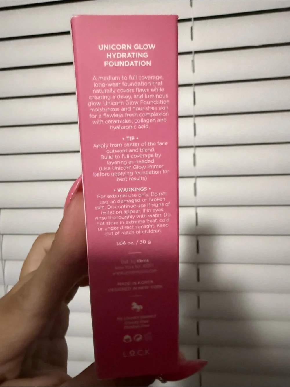 Unicorn glow hydrating foundation